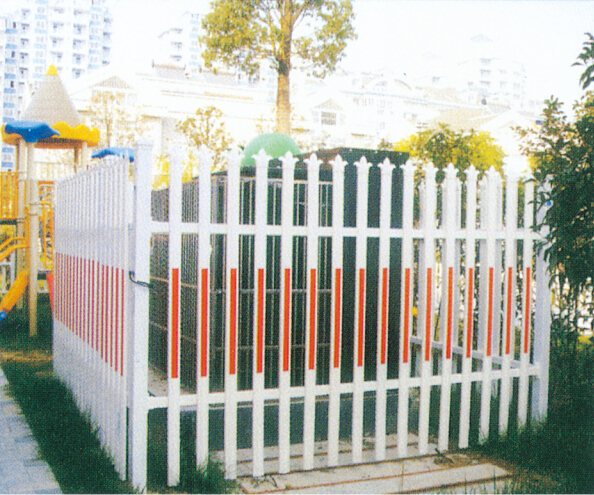 临翔PVC865围墙护栏